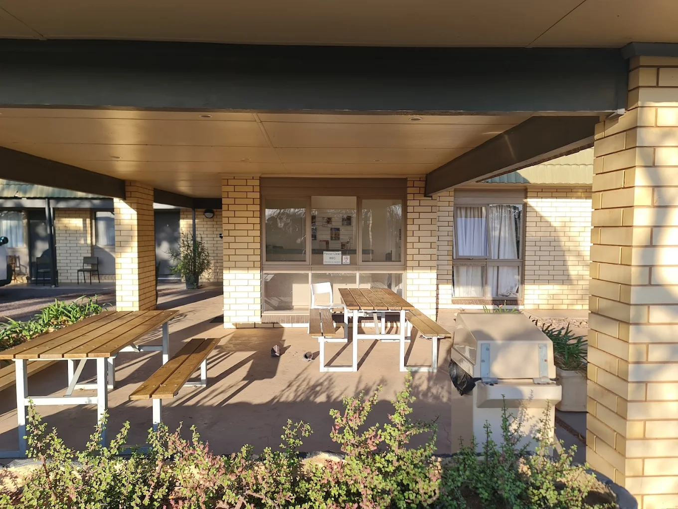Outdoor heritage area (generic placeholder)